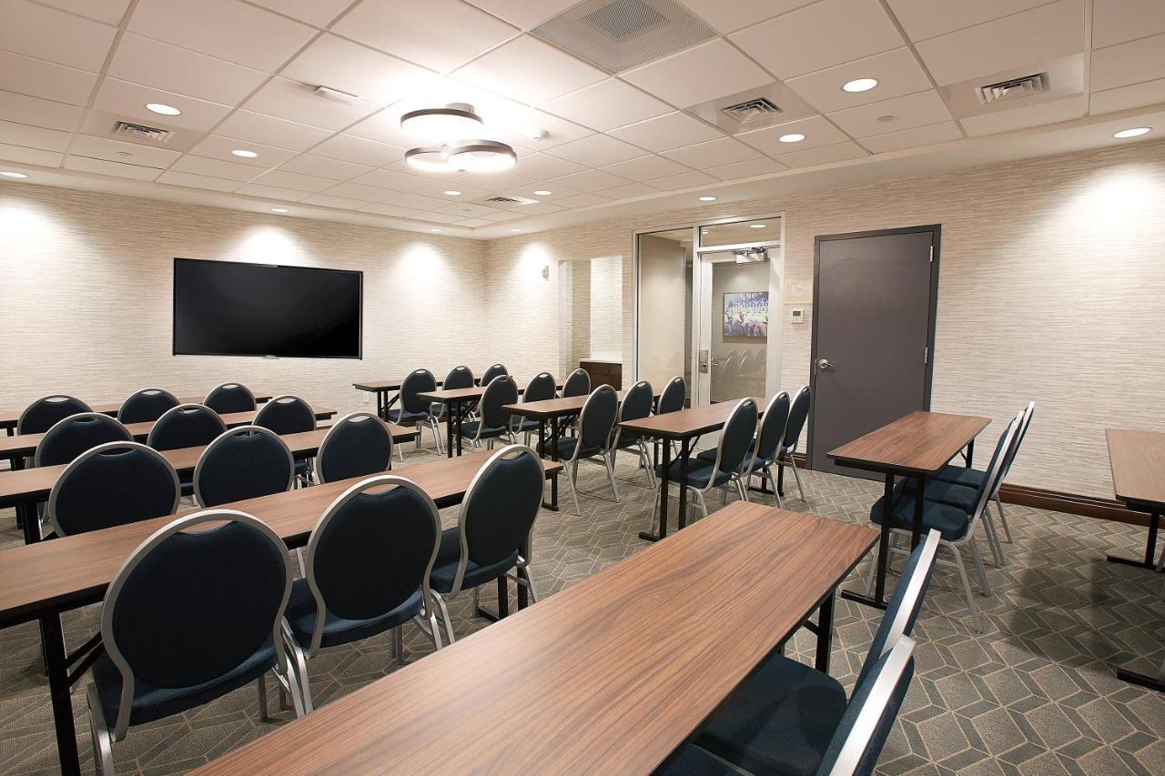 Holiday Inn Louisville Downtown By Ihg Exterior photo