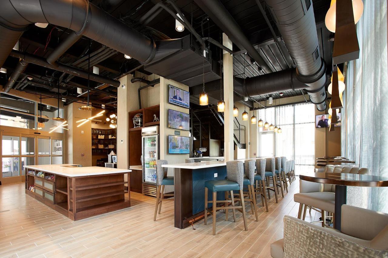 Holiday Inn Louisville Downtown By Ihg Exterior photo